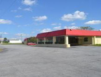 American Inn Skippers/Emporia Area Exterior photo